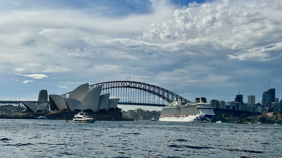 The Sydney Opera House and Sydney Harbour Bridge seen together across the harbour